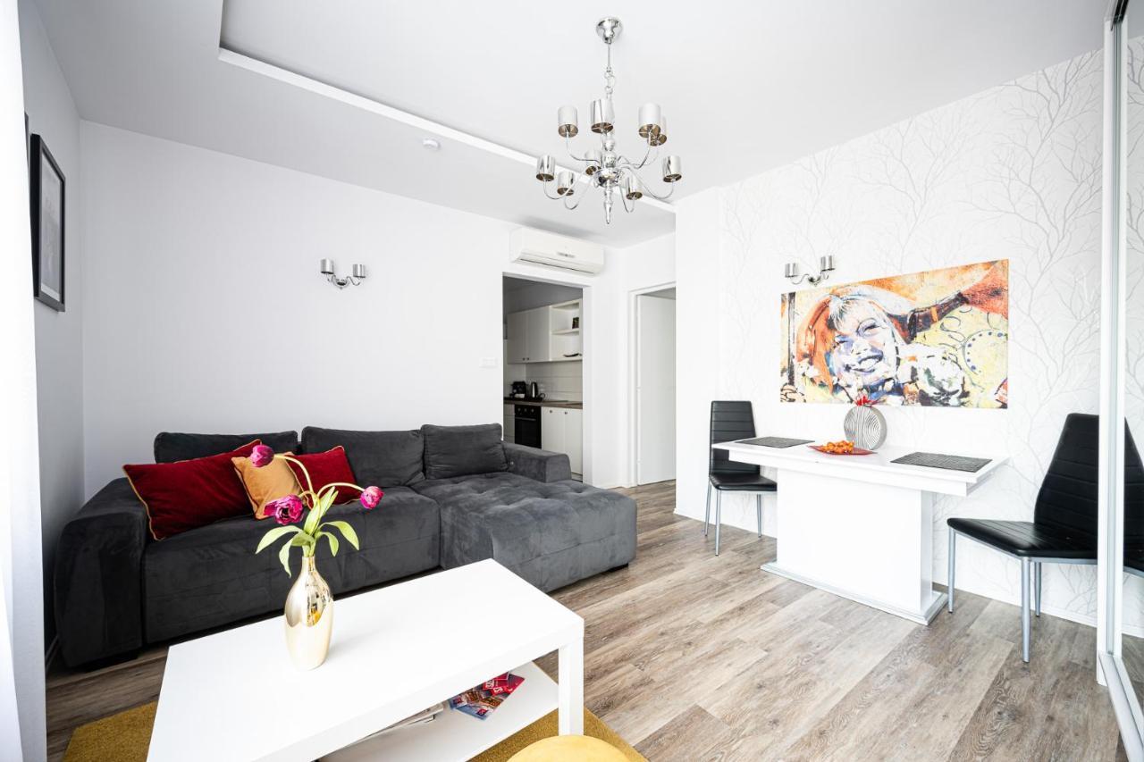 Appartamento Saint Seven Szeged Esterno foto
