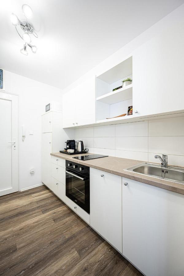 Appartamento Saint Seven Szeged Esterno foto